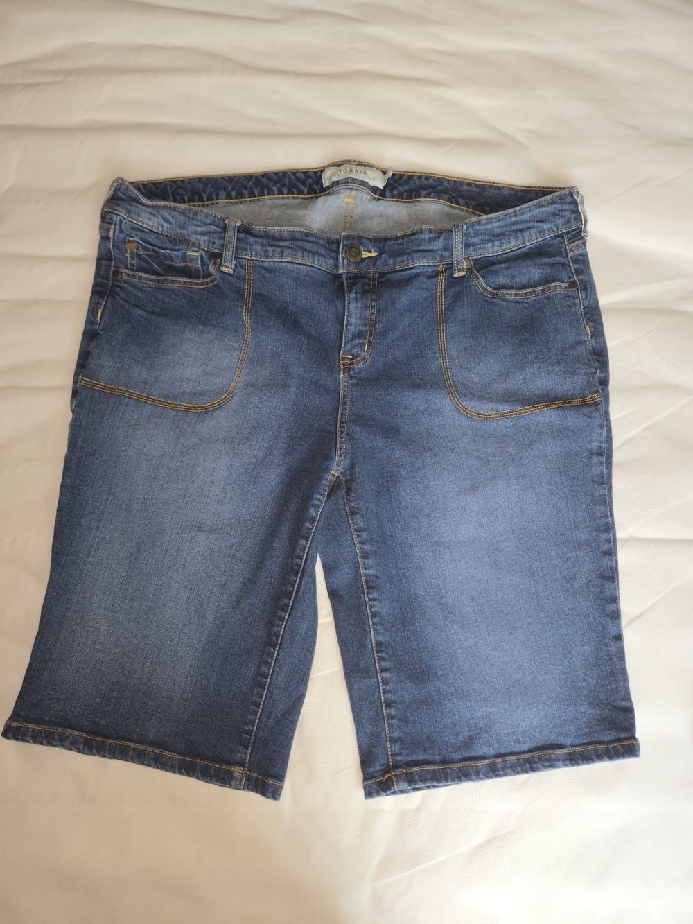 torrid Classic Blue Denim Straight-Leg Bermuda Jeans